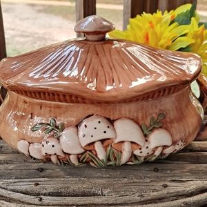Arnel's Vintage Ceramic Tureen with Lid